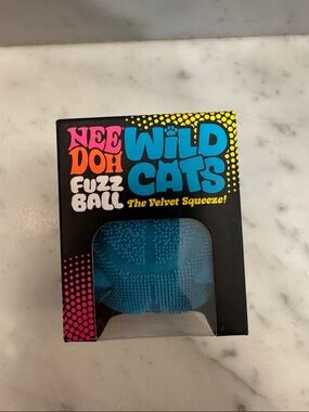 NeeDoh Wild Cats Fuzz Ball - Blue - NEW - AUTHENTIC